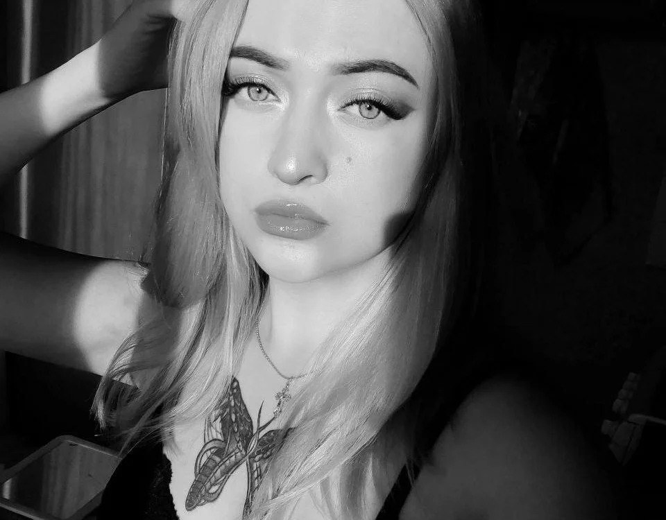 LynnKeller offline chatrum