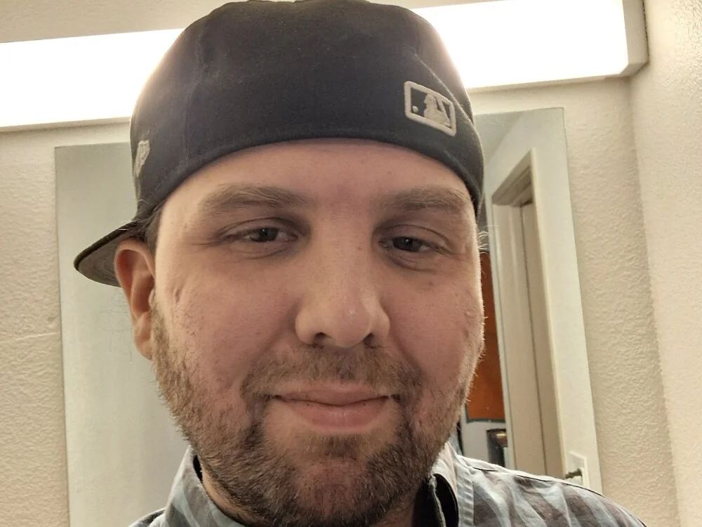 CuteSkaterGuyのオフラインXXXチャット