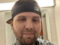 CuteSkaterGuy's webcam live show