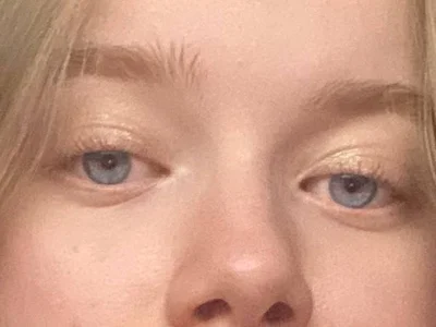 Mini_Eva - Girl 
