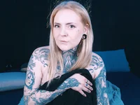Viktoriaraccoon's Offline Chat Room