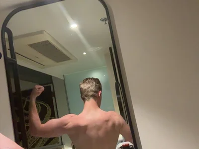 Freakyboy01 Male Smallaudience Live Cam Strip