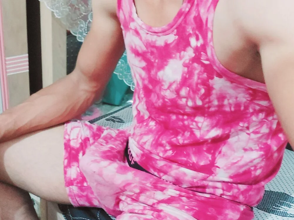 Gy66tr's Offline XXX Chat