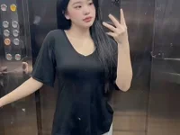 Živý XXX chat emini-xx