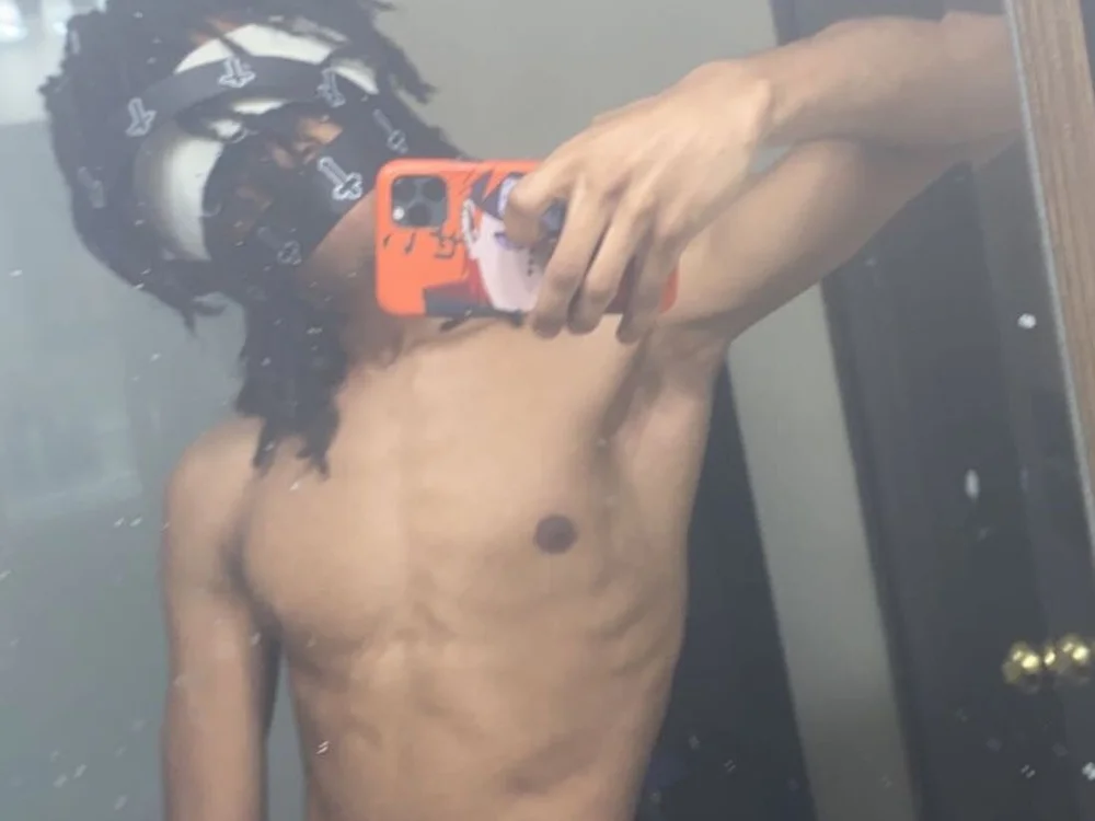 PublicPrisoner666 offline chatrum