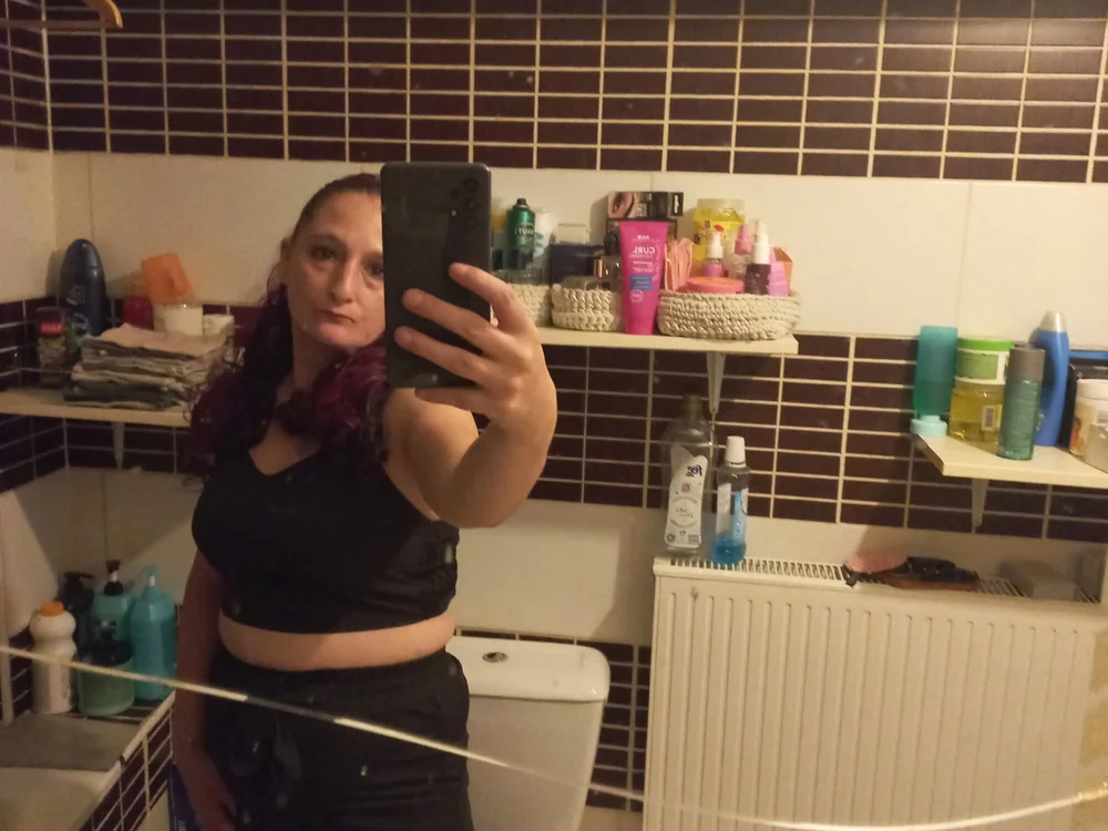 sabrinawarda offline chatrum