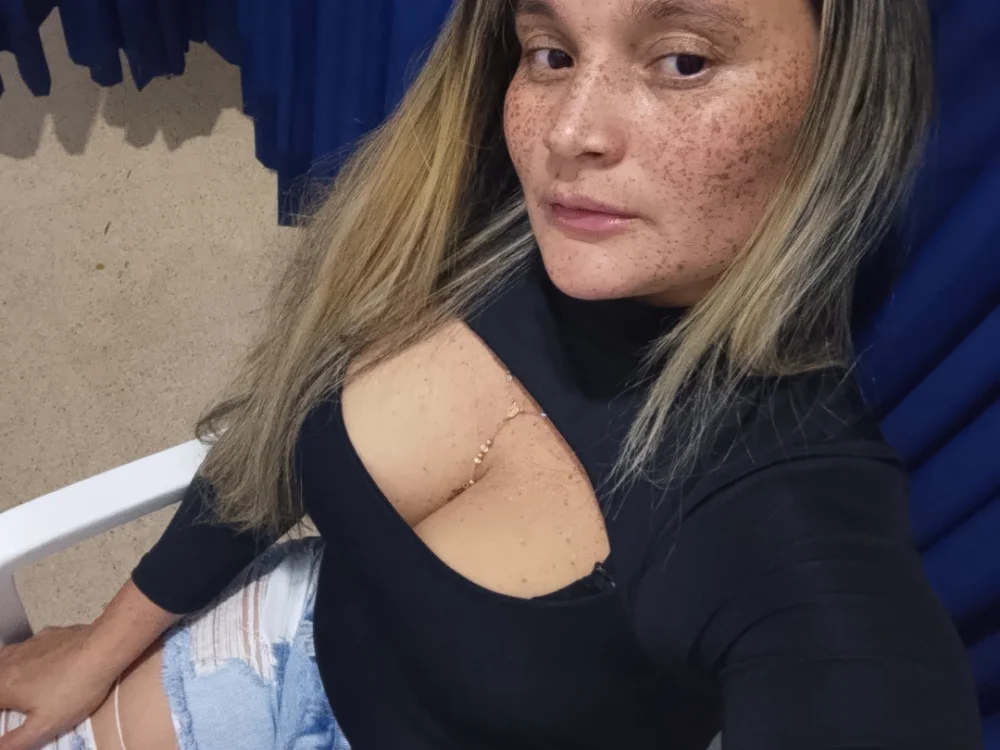 Chatroom XXX hors ligne de Pamela_Uribe