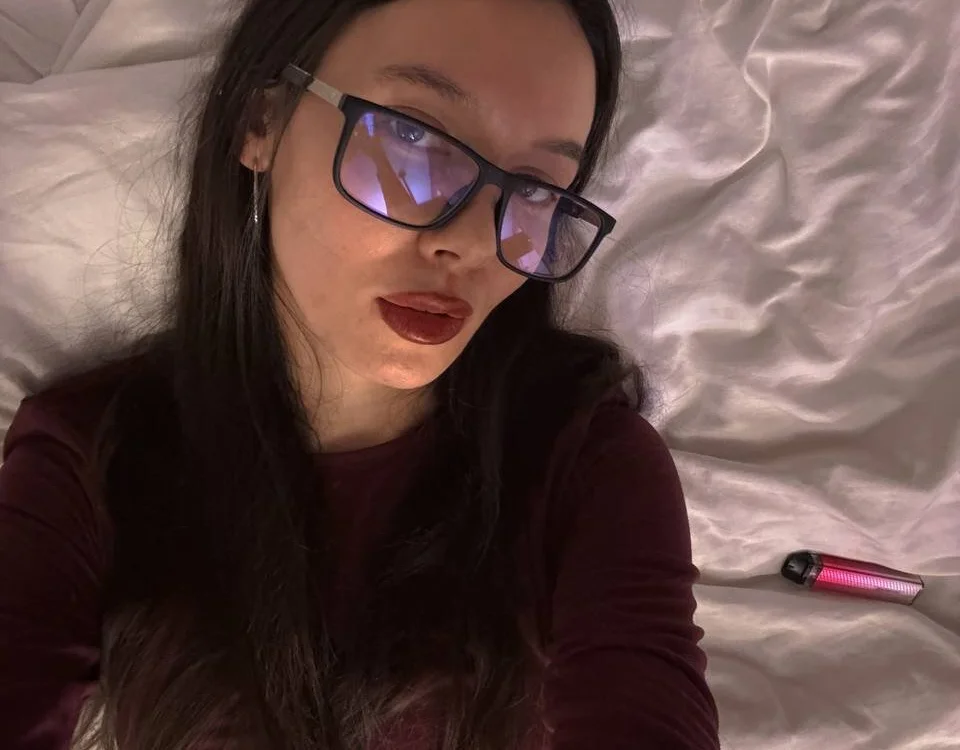 AlodiaGabriel's Offline Chat Room