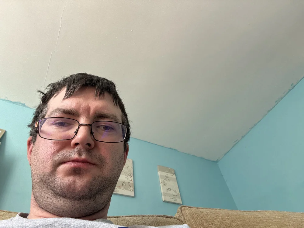 clapperman's Offline Chat Room