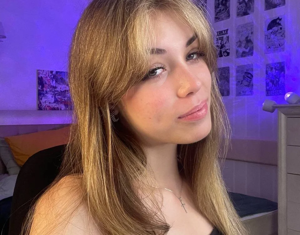 Leila_Vanilla: офлайн-секс-чат