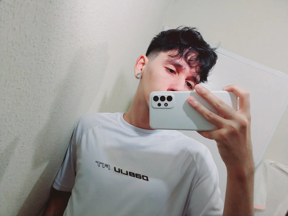 gabrx99 Offline XXX Chat