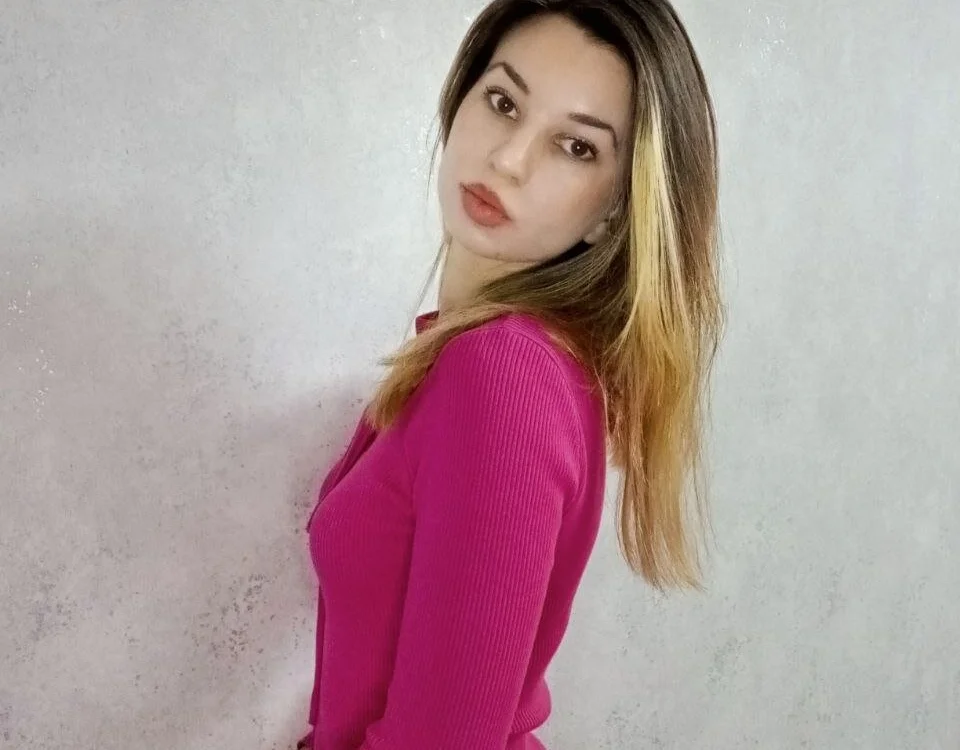 JaneeArriazola 커버 사진