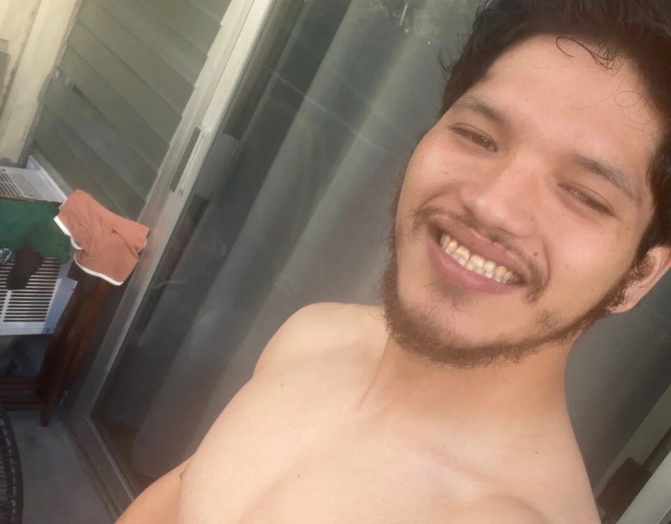 808DICK907's Offline Chat Room