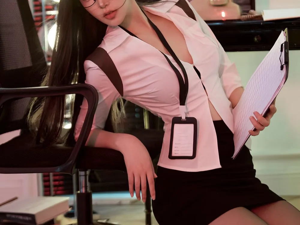 Alia0126 Obrolan XXX Offline