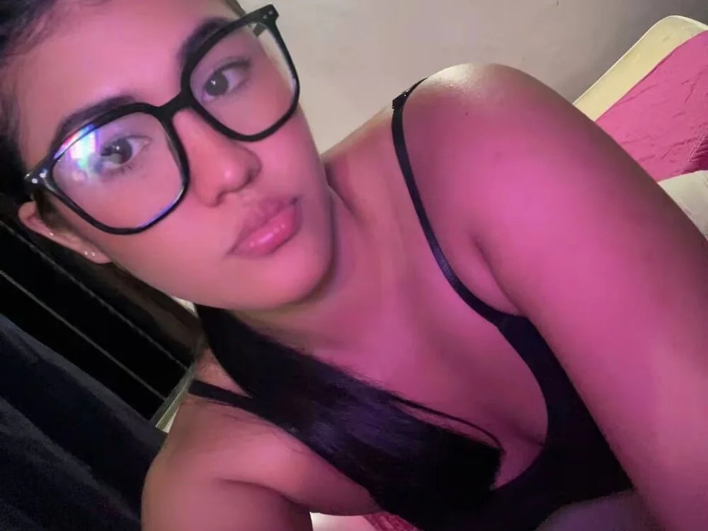 Офлайн-чат XXX lexarosee