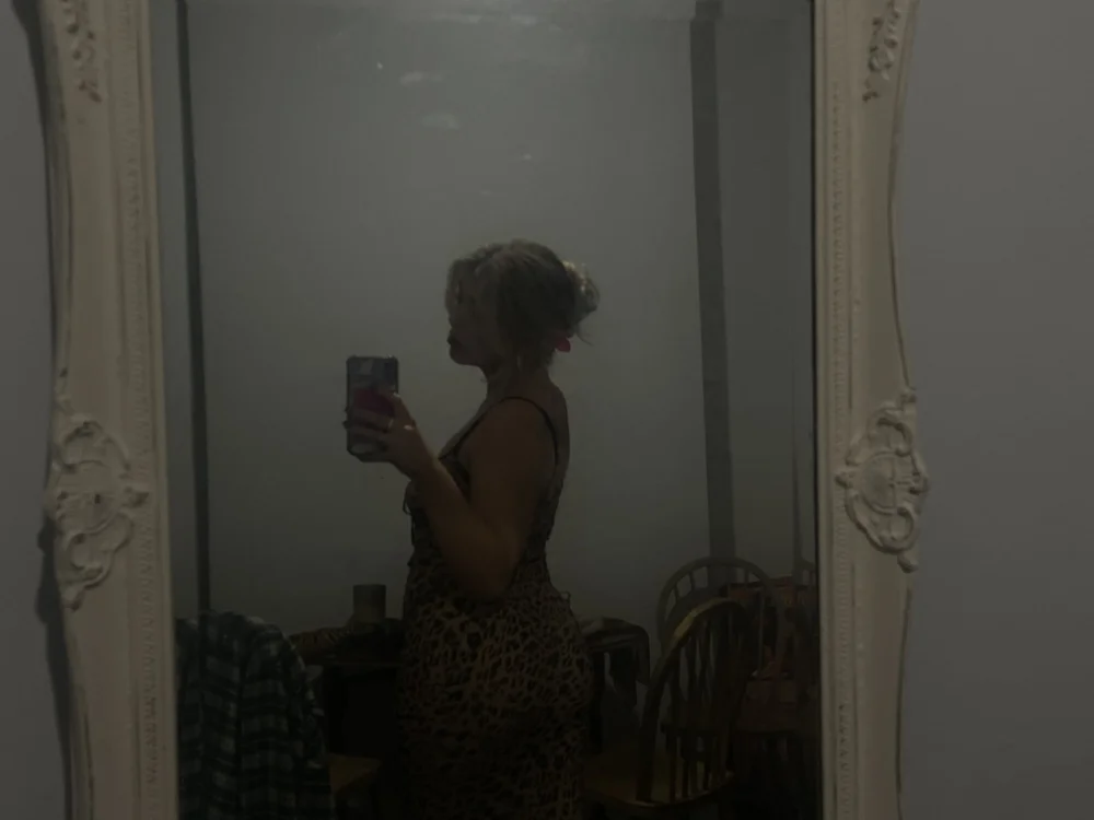 Ella_xox offline chatrum