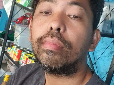 YJORK21 - Boy 