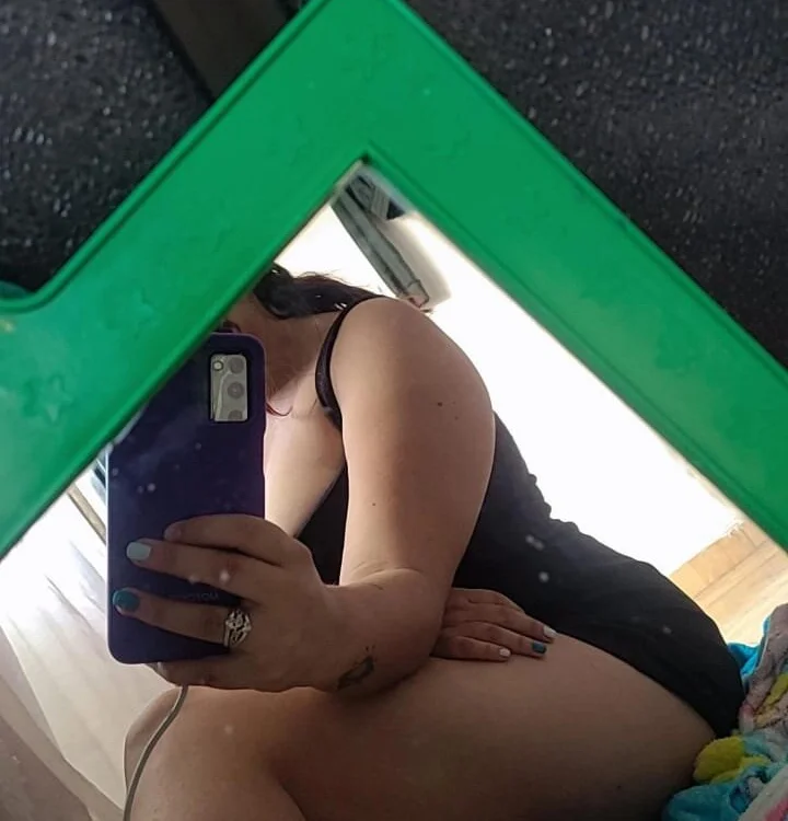 Mirandaa_Vega offline chatrum