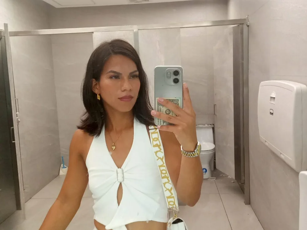 Valentina1006 offline chatrum