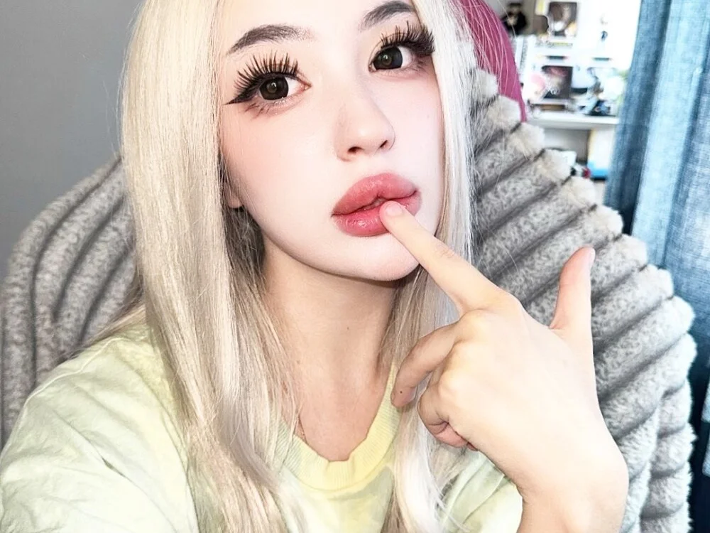 saadnesstyan Offline XXX-Chat