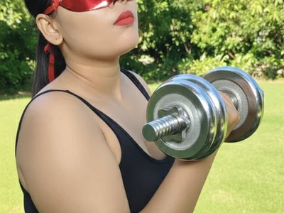 Heena-143 - erotic dance