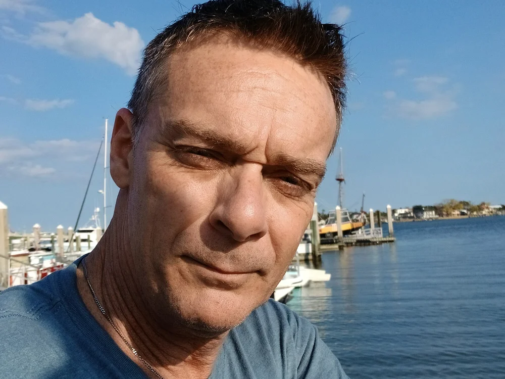 J-ackhammer1973 offline chatrum