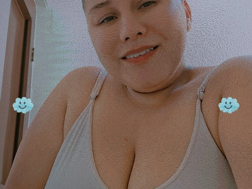 Amorchis2000 Obrolan XXX Offline