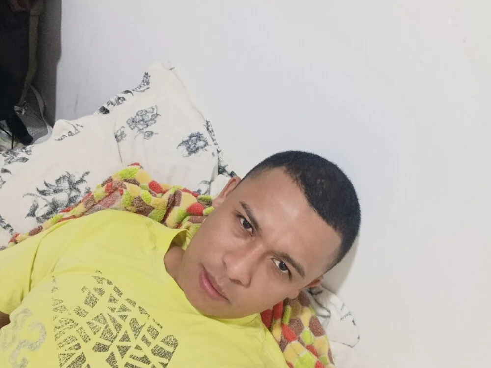 Ellatin15 Chat XXX offline