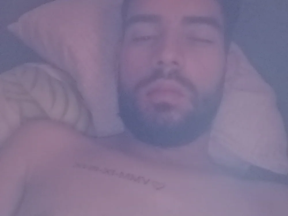 sweetSex24's Offline Chat Room