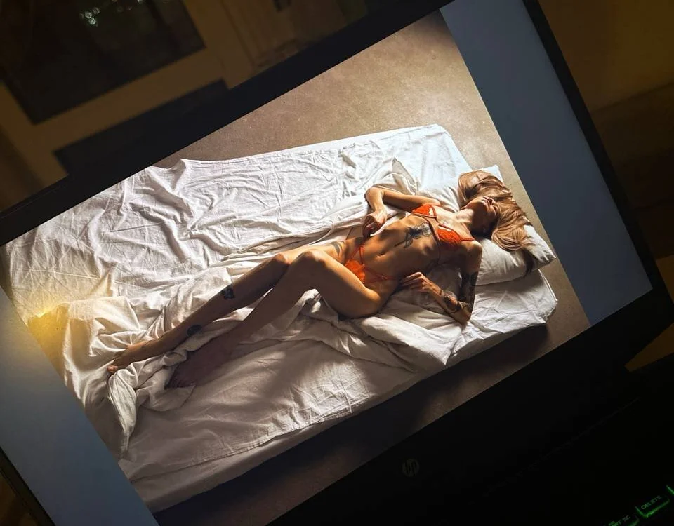 RosaBlossome's Offline Chat Room