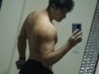 Mark_Evans1 Male Colombian Sex Webcam
