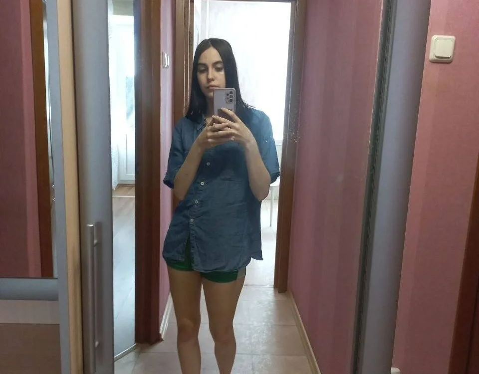 LisaPipsy Obrolan XXX Offline
