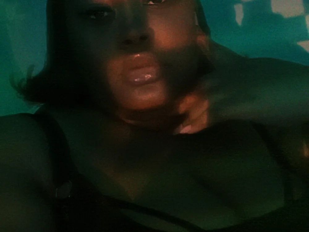 yaya_sweets' Offline XXX Chat