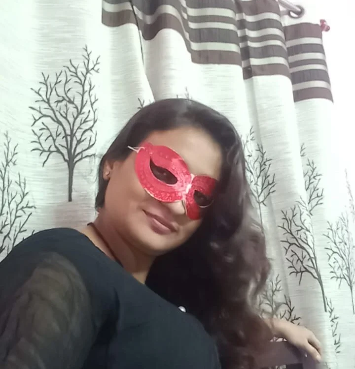 Hotty_girl25 অফলাইন XXX চ্যাট