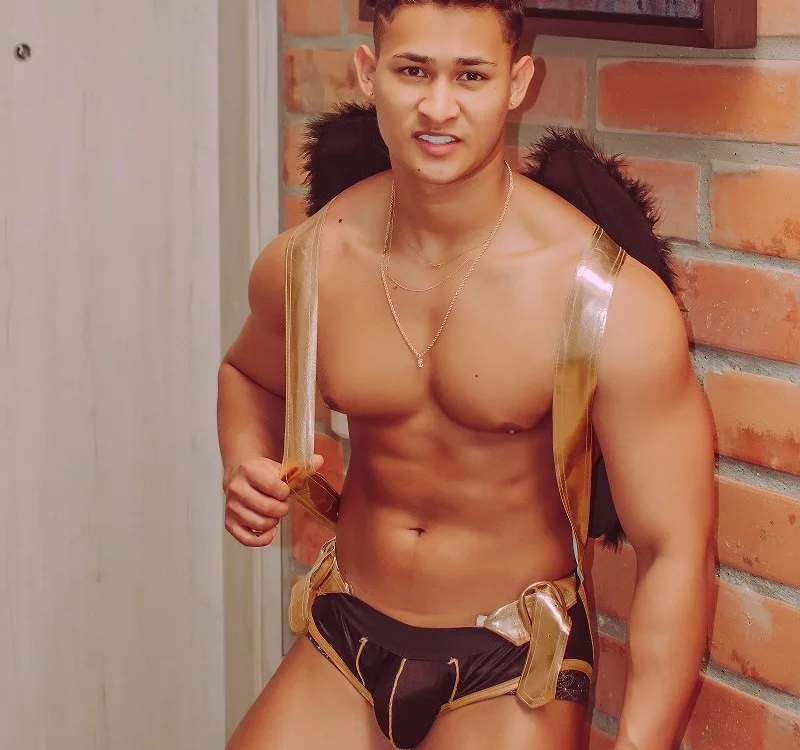 BenjaminCooperk's Offline XXX Chat