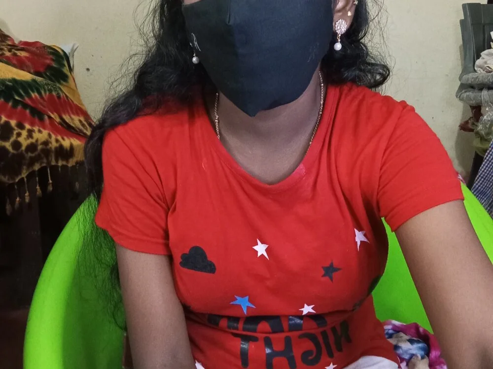 Telugu_girl_latha's Offline XXX Chat