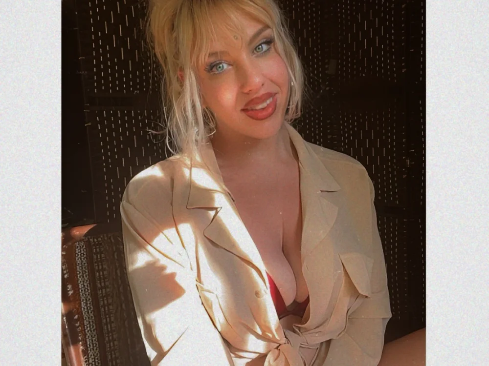 bimbopixxxie's Offline XXX Chat