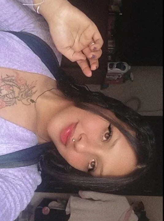 ashley-17's Offline XXX Chat