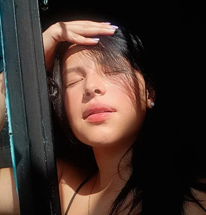 cristaltaylor02's Offline XXX Chat