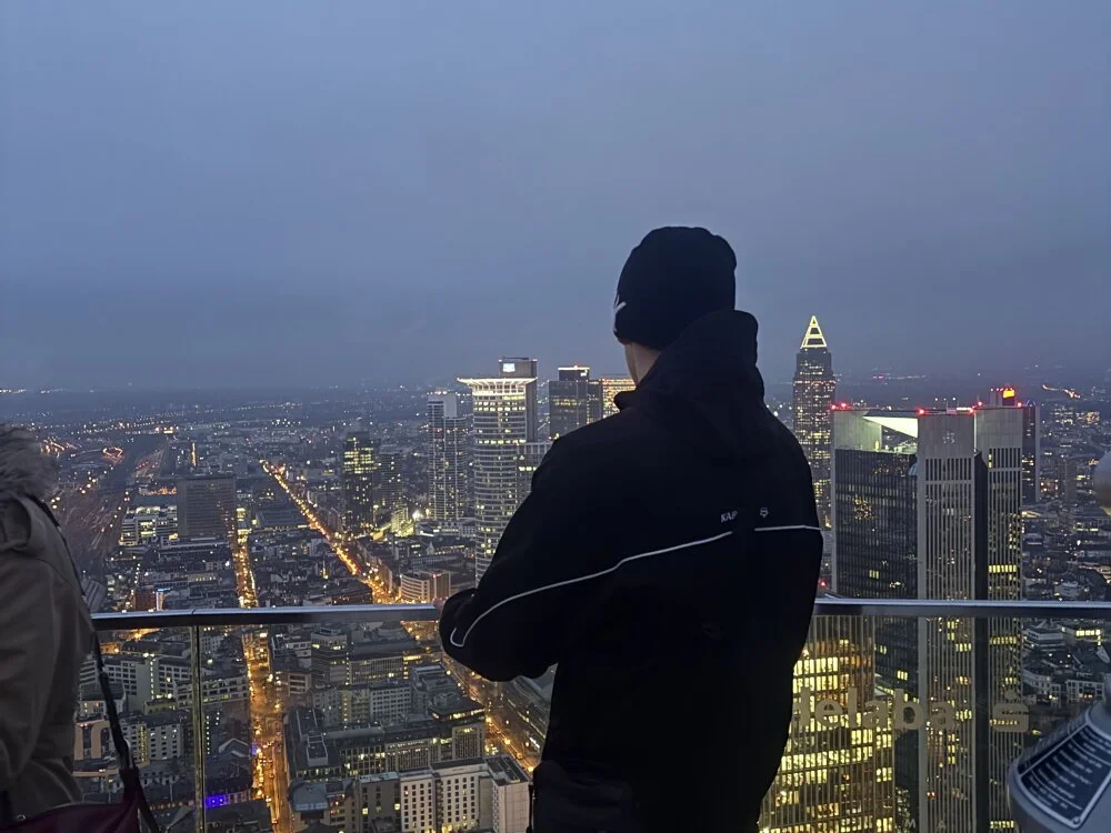 Lucky_pharao85 Offline XXX-chat