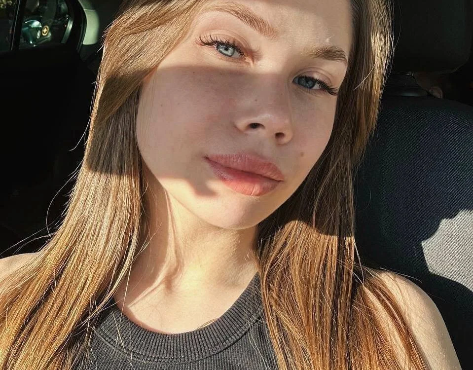 PegKronau Chat XXX offline