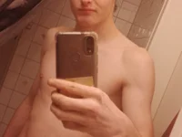 Movht's webcam live show