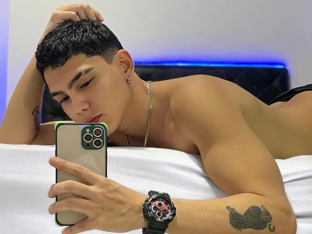 Stevenn_77 오프라인 XXX 채팅