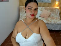 Cloe_35