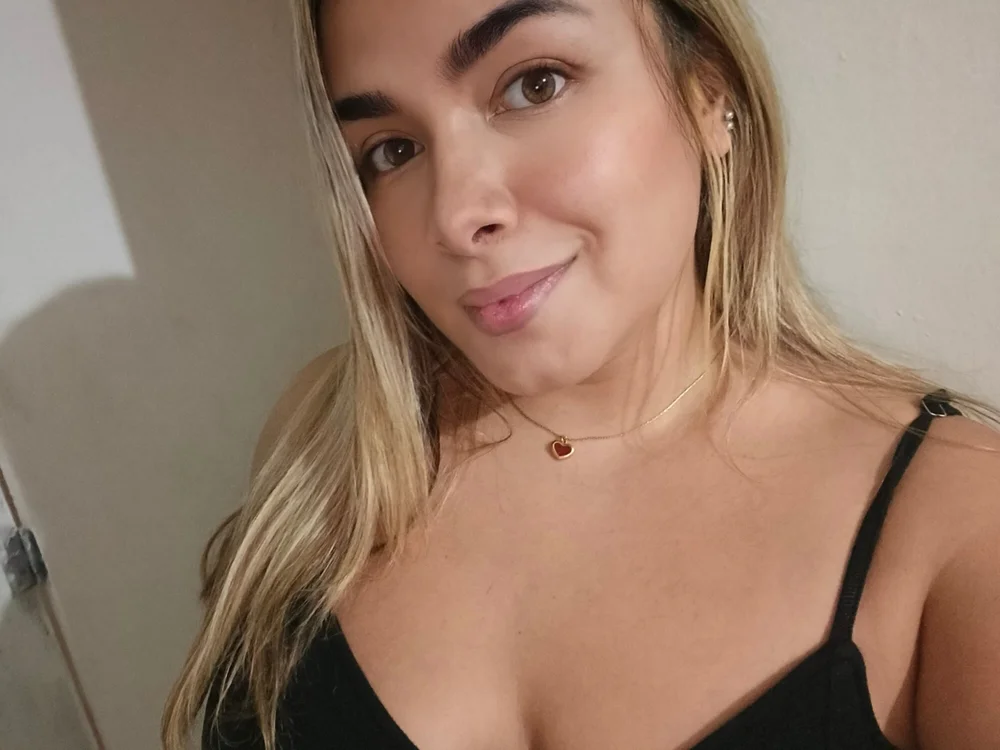 _Vanesa123's Offline Chat Room