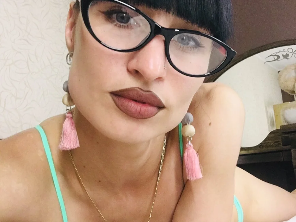 Offline chatovací místnost Mandy_MayS