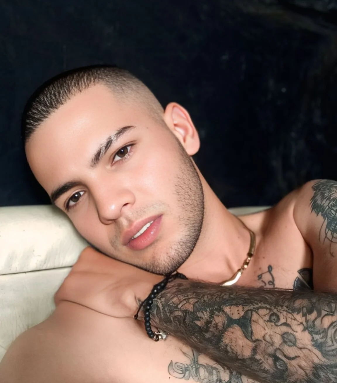 Alex_love69 cover photo