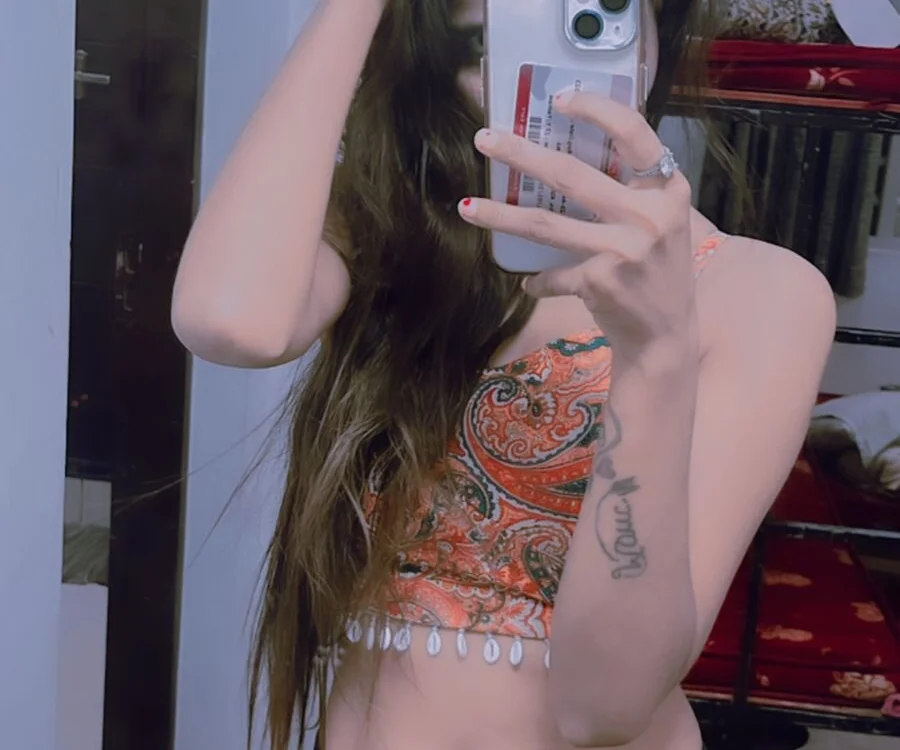 Sala de chat offline de Monikaa_Singh