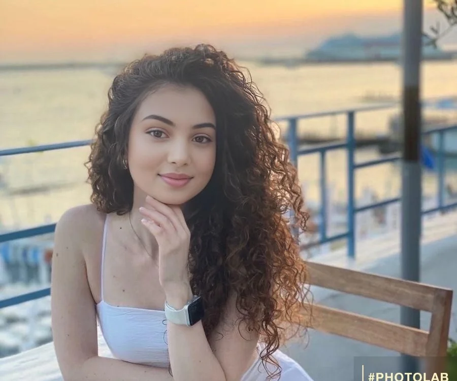Bilik Sembang Luar Talian Meriem_paris