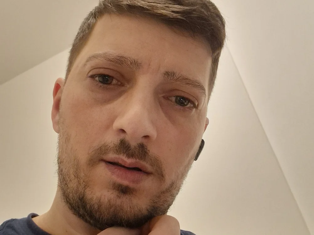 pswlaras30 offline chatrum